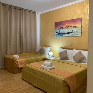 Venice House Homestay Mestre